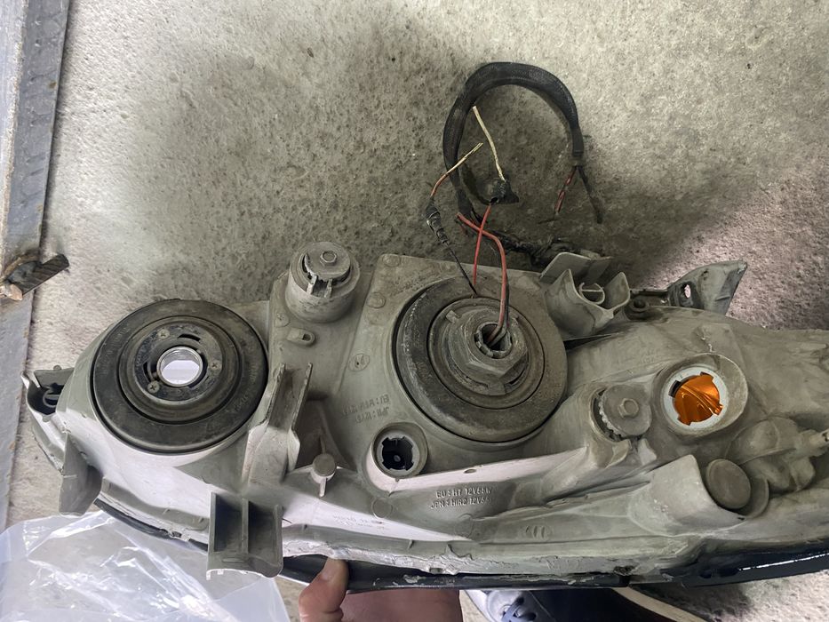 Камри 30 фара сатылады срочна