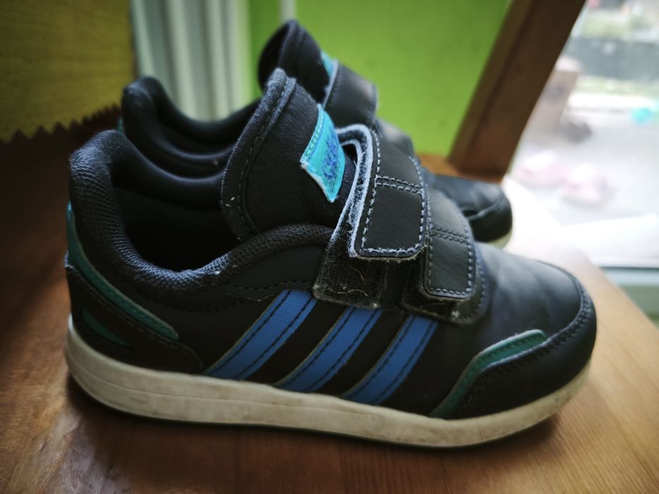 Маратонки adiddas