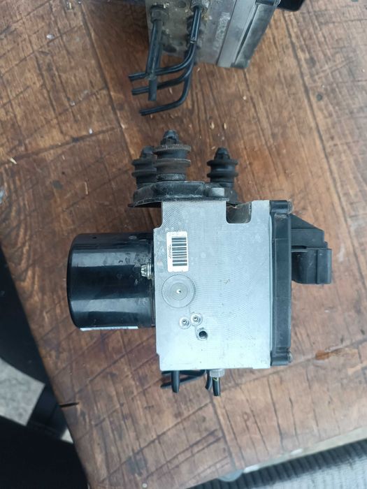 ABS модул, помпа  за Пасат Б6 / VW Passat B6 - 3C0614109AF - K