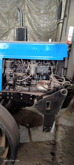 Продам трактор срочно