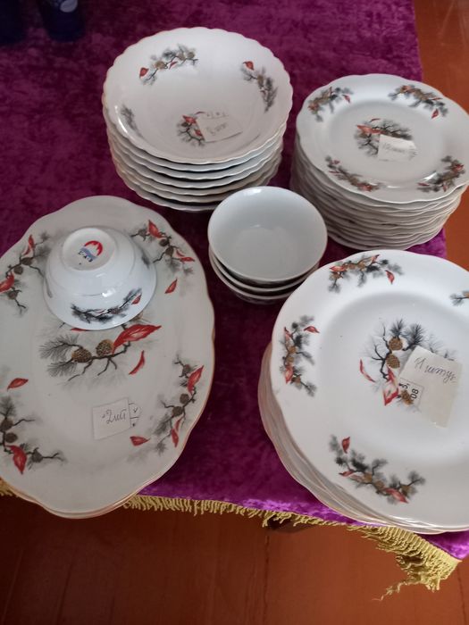 Продаю посуду фарфор стекло