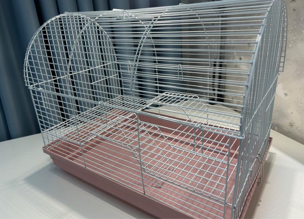 Клетки для хомяков в отличном состояние