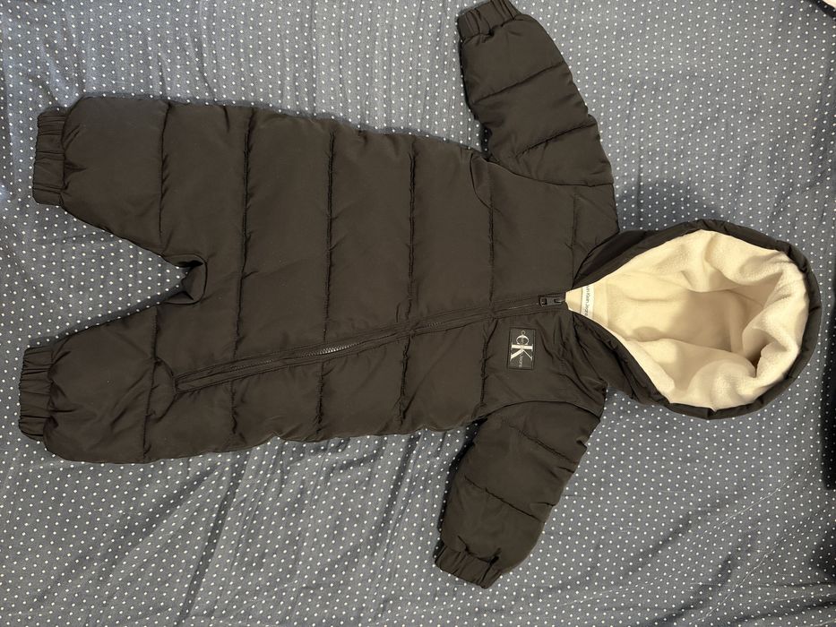 Бебешки космонавти и зимно якенце karl lagerfeld, calvin klein, guess, nike