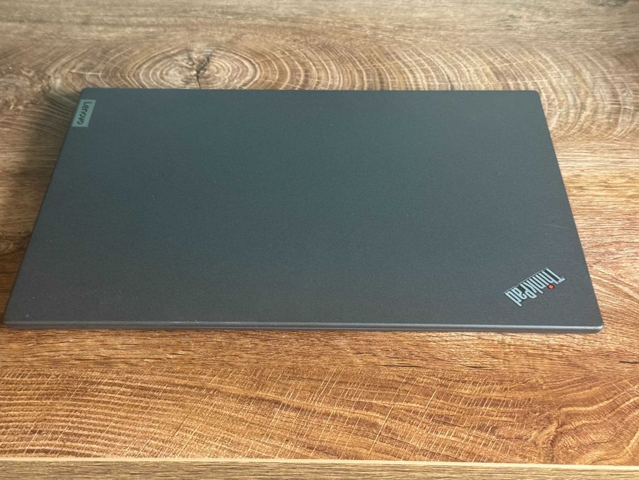 Лаптоп Lenovo ThinkPad T14s Gen 2 14"/intel i5-1135G7/ 16GB/256GB NVME/FULLHD