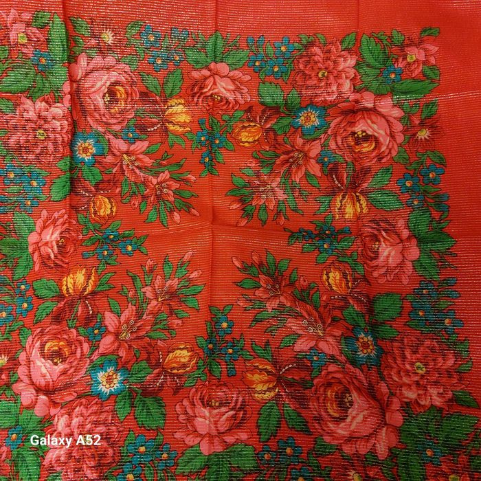 Павлово-Посадский  женский платок