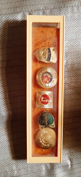 Значки разной тематики