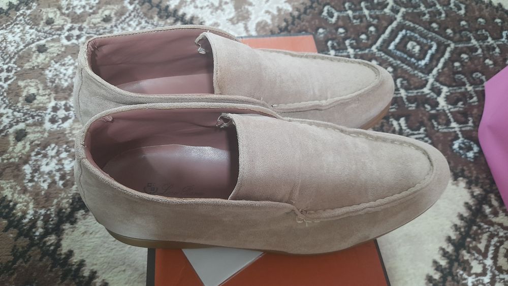 Продам женские полу ботинки