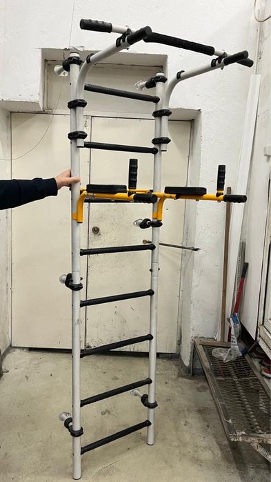 Спортивная шведская стенка