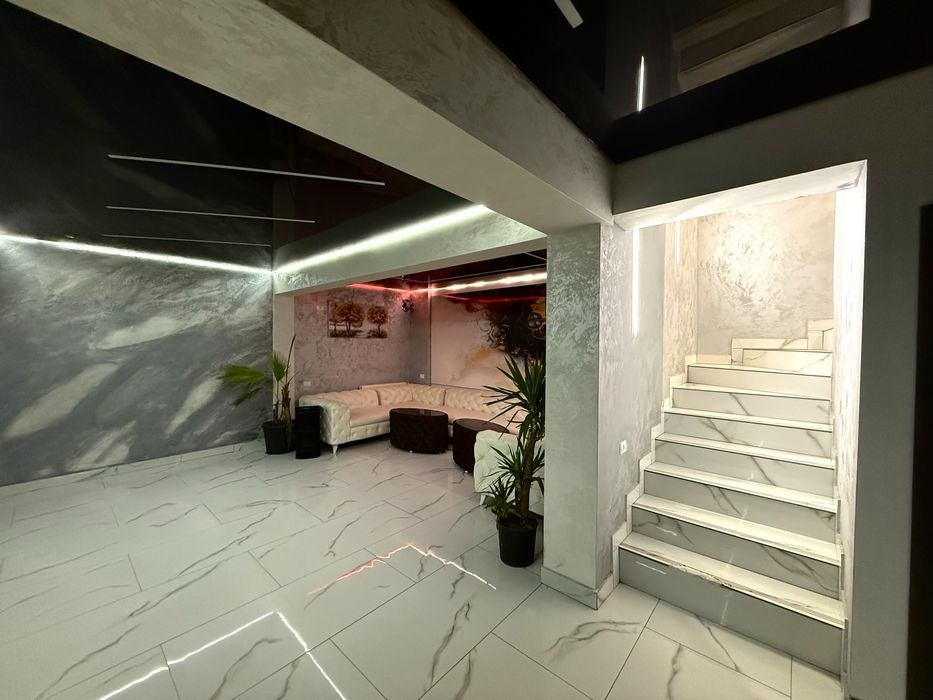 Vila de petrecere-Piscina-Majorat-Pool Party