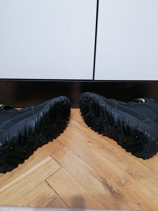 Непромокваеми топли ботуши