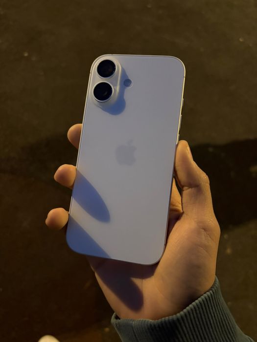 Iphone 17 Alb 256GB