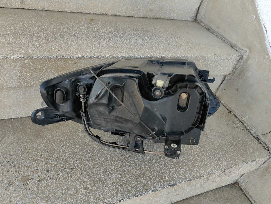 Фар BMW Z4 E85 ляв Н7 Н7 Оригинален