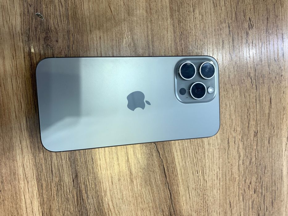 iPhone 15 pro max