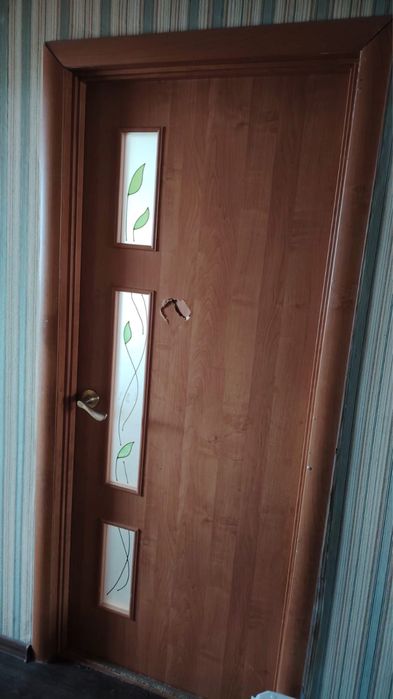 Продам межкомнатные двери