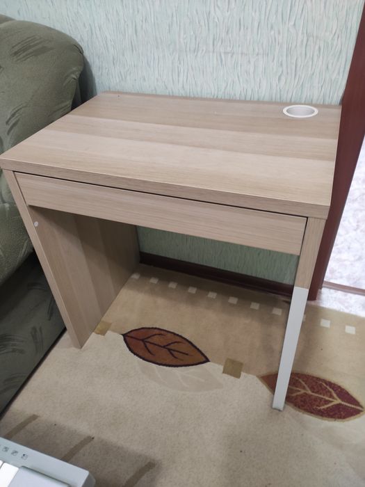 Стол рабочий "Микке"