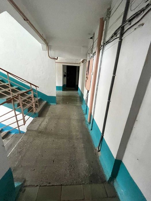 3шка в центре, на Драм театре