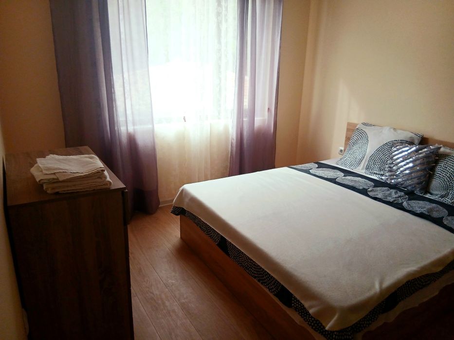 УНИКАЛЕН панорамен в ТОП ЦЕНТЪР за нощувки- 2 спални БЕЗПЛАТЕН ПАРКИНГ