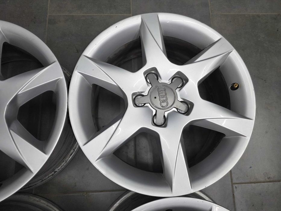 Джанти 16 - Audi