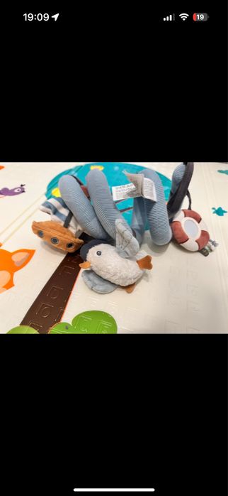 Spirala cu jucarii senzoriale