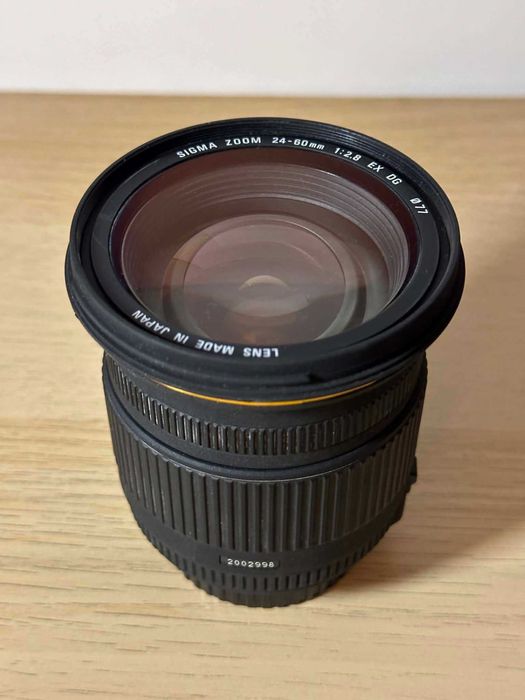 Obiectiv Sigma Zoom 24-60 mm 1:2.8 EX DG Lens pentru Canon EF