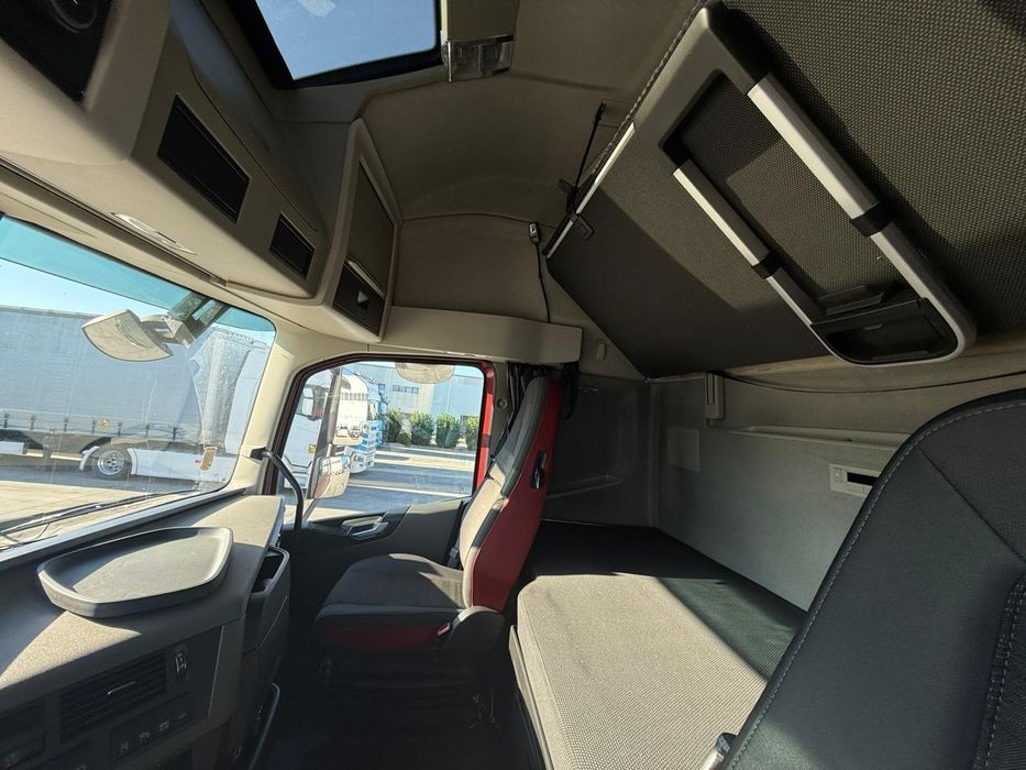 Camion Cap Tractor Volvo FH 500 Sandard