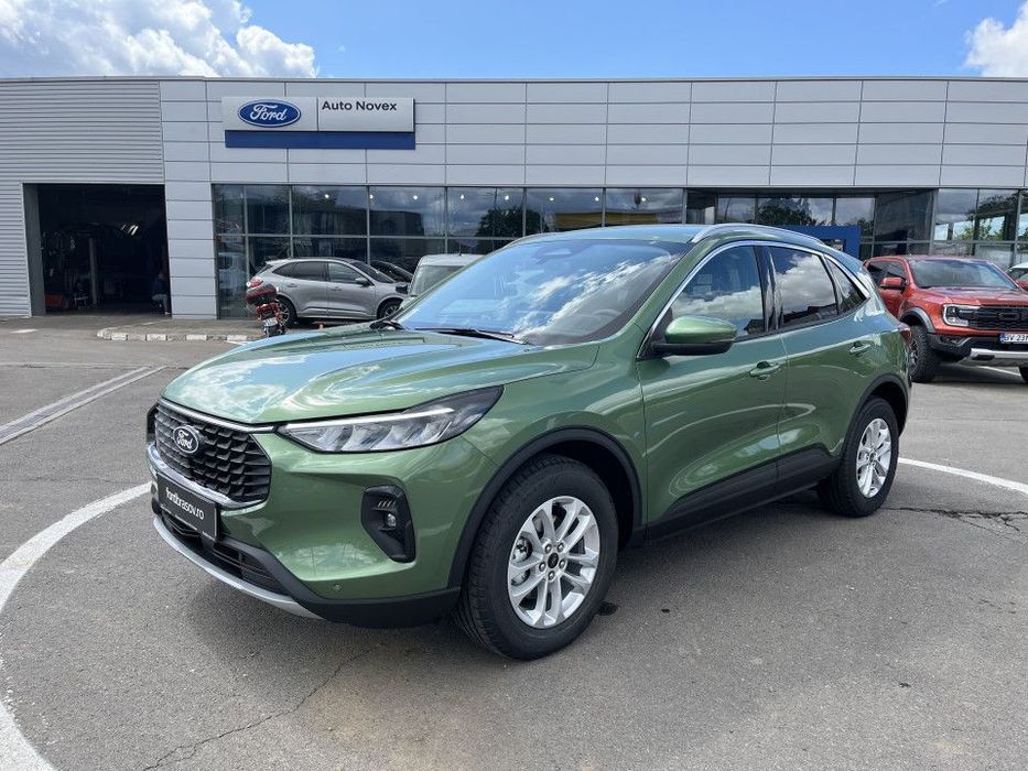 Ford Kuga Ford Kuga MCA 5 usi Titanium 1.5l Dragon 186 CP A8 (MY 2024.50)