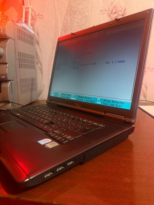 Ноутбук FUJITSU Siemens