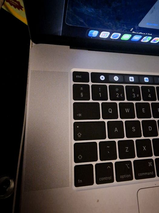 MacBook Pro 16 2019

16-инчов, 2019