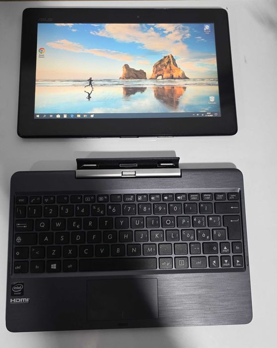 Mini Laptop 2 in 1 Asus T100TAF