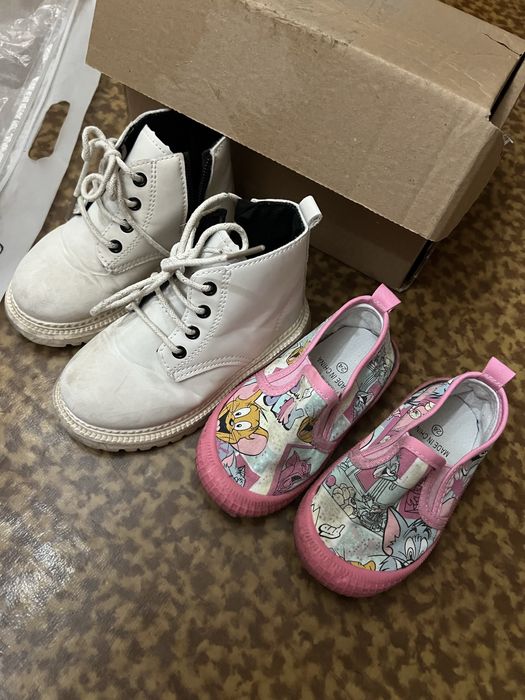 Обувь для девочки даром