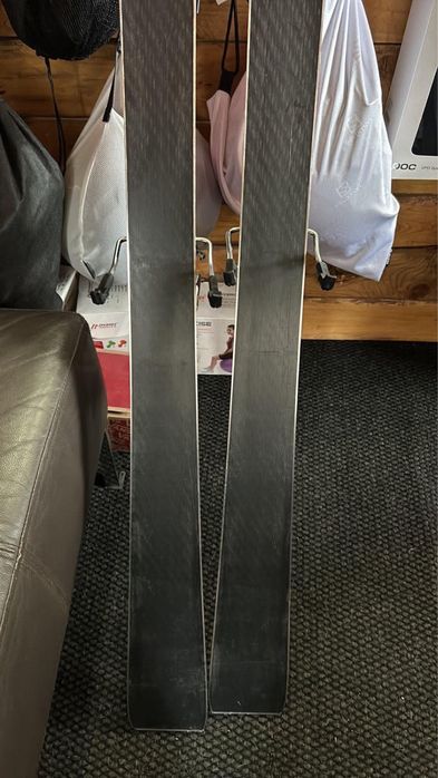 Ски Rossignol Essential