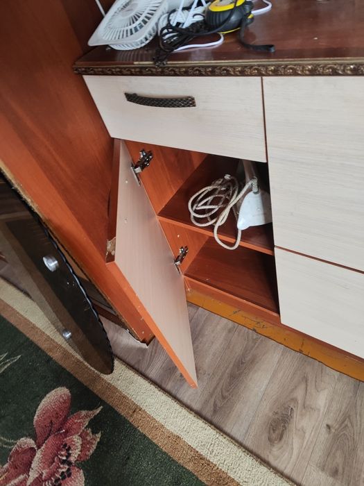 Обувница хорошего состояние