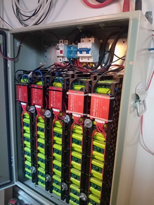 Baterie litiu 48v 10 kw.