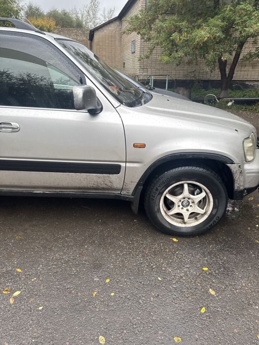 Продаю машину…………….