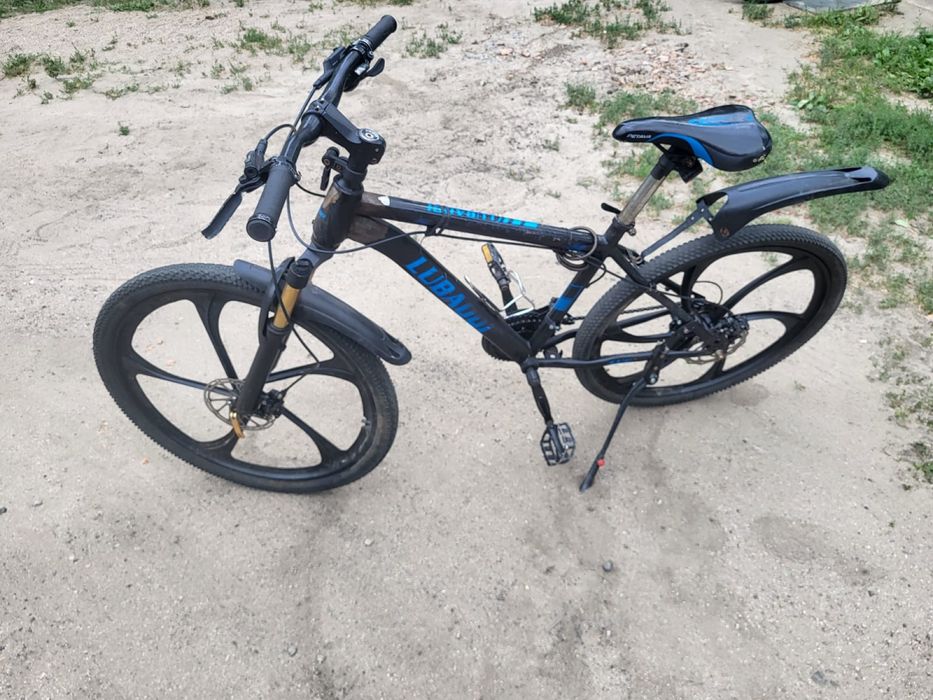 Продам 3 велика в поряде