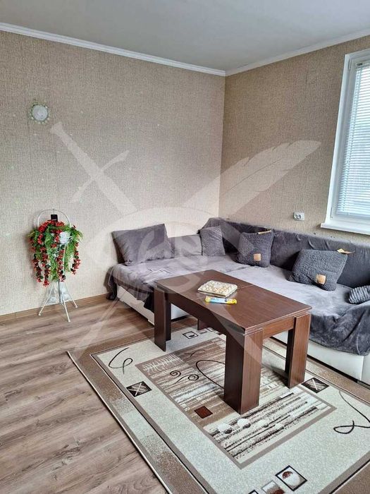 Дава се под наем Етаж от къща в с. Железница, Област София-град - 60 кв.м за 360 € - Снимка #1