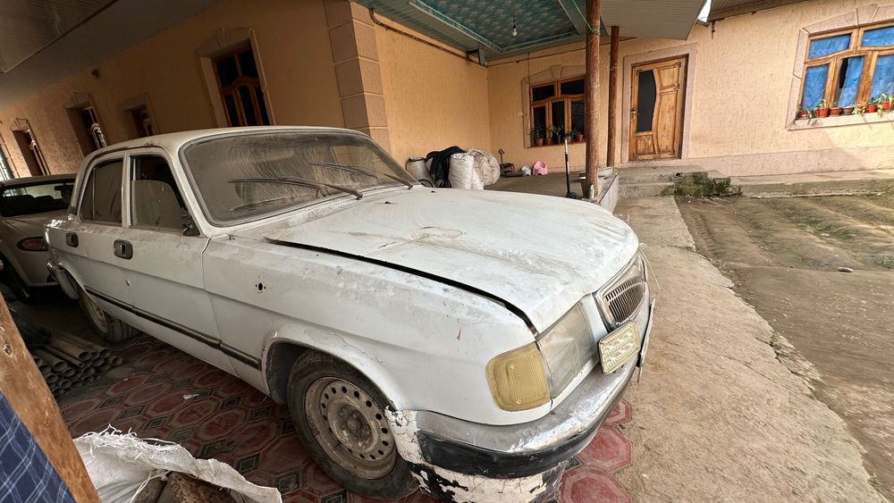 Volga 3110 sotiladi narxini kelishamiz