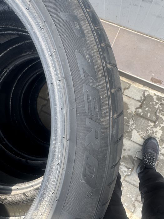 4бр летни гуми Pirelli PZ4 MO1 ELECT PNCS 265/40/20