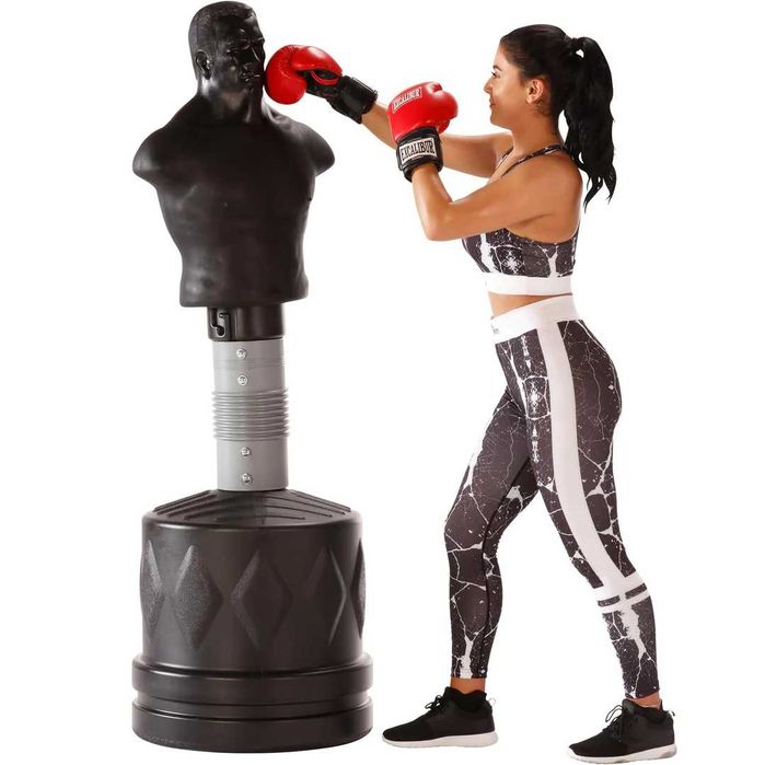**PUNCHLINE Pro Fighter (manechin de box) MAXXUS