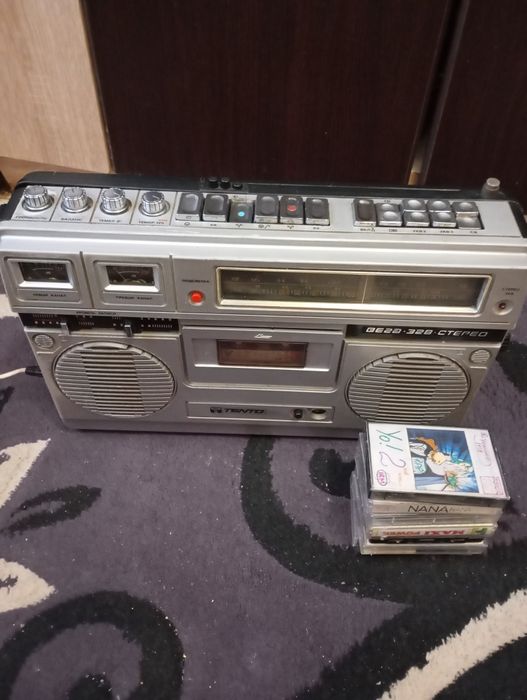 Radio casetofon Vega