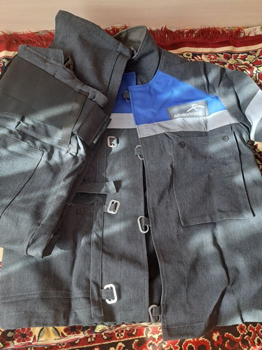 Продам шахтерскую спец одежду