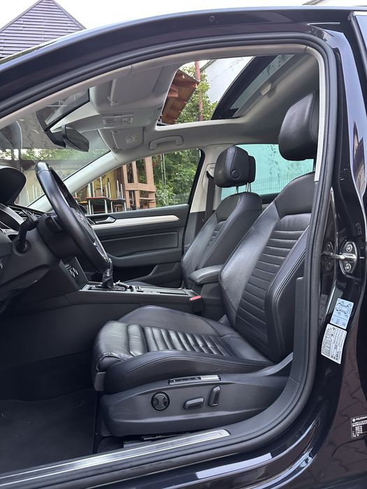 Vw Passat GTE limuzină automată