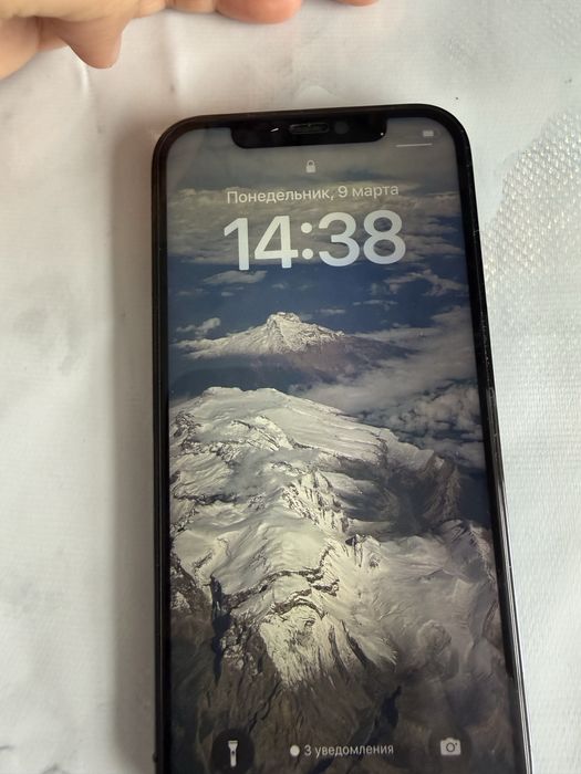 Айфон 12 pro в отличном состоянии