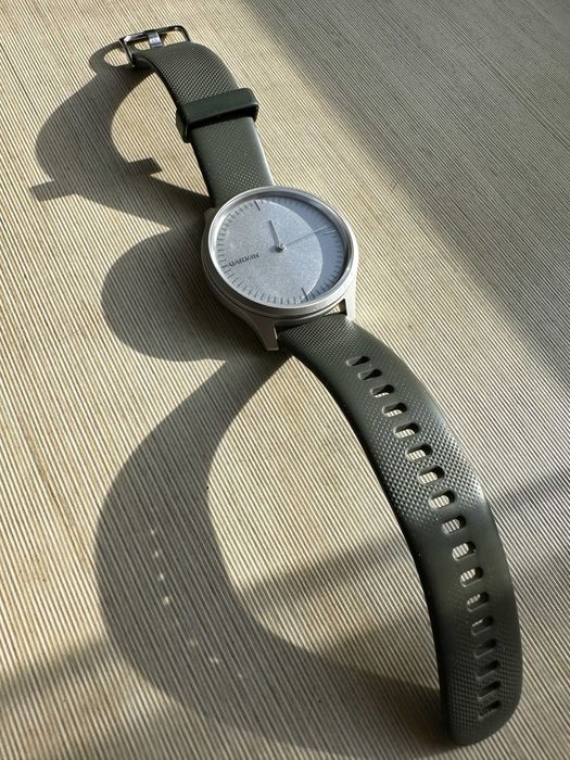 Garmin Vivomove Style