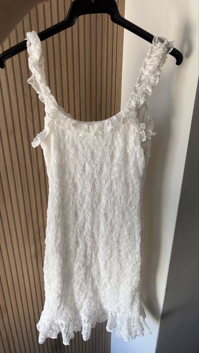 Абсолютно нова мини рокля Pull&Bear