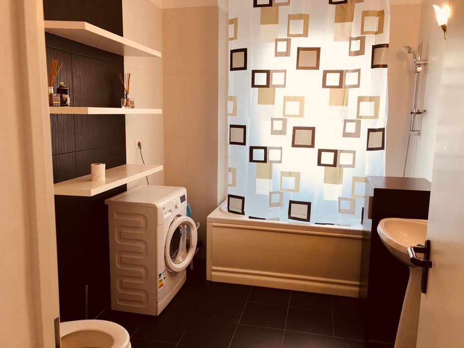Penthouse de vânzare ,184 mp– 3 camere, 2 terase mari, garaj subteran