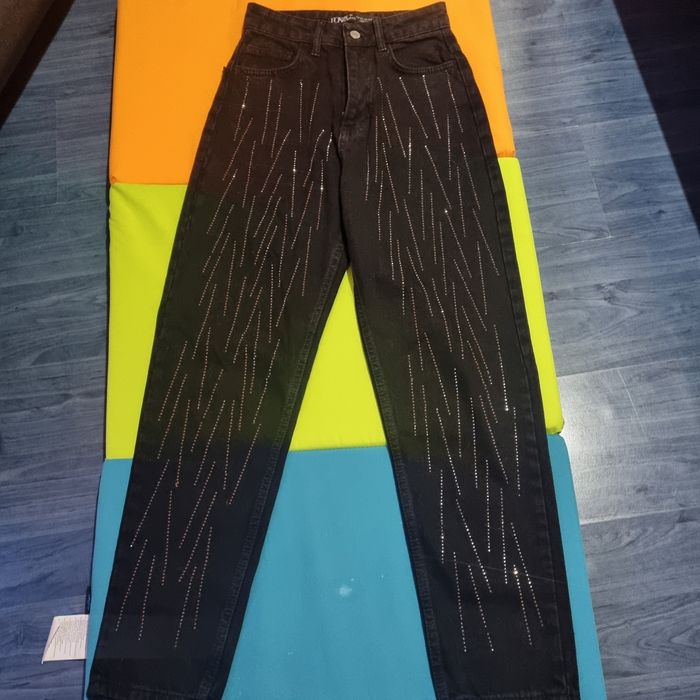 Blugi cu strasuri xs