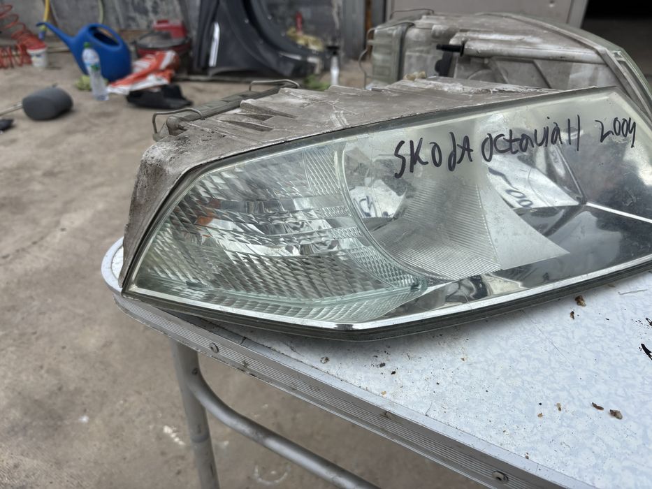 Фарове за Skoda Octavia II 2004