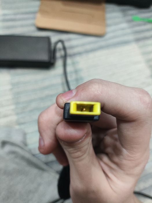 Блок питания для ноутбука Lenovo