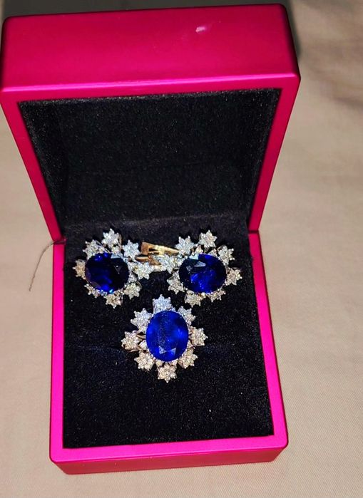 Продаеться бриллиант